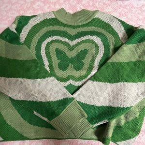 Green heart/butterfly sweater
